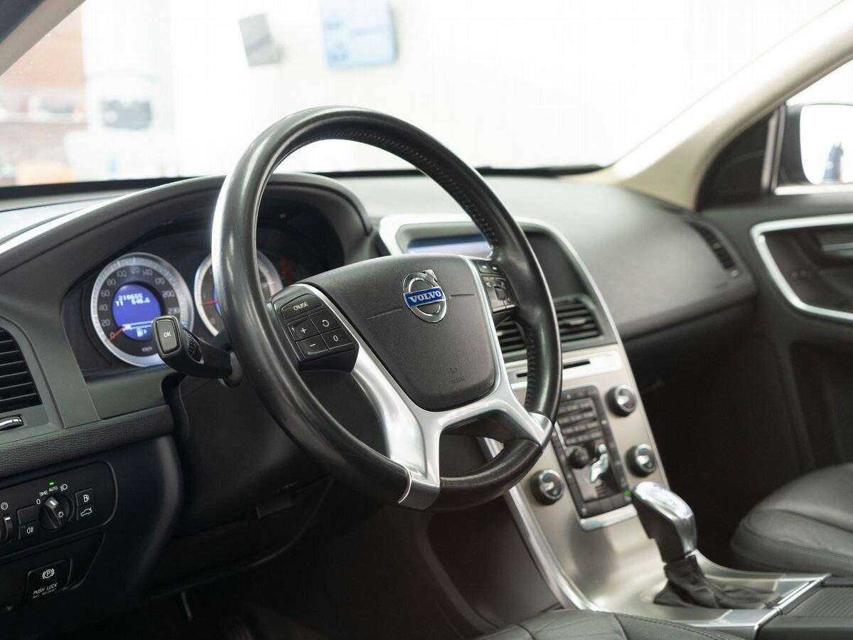 Купить Вольво ИксЦ60, 2012, 210 653 км.. Фото: #4
