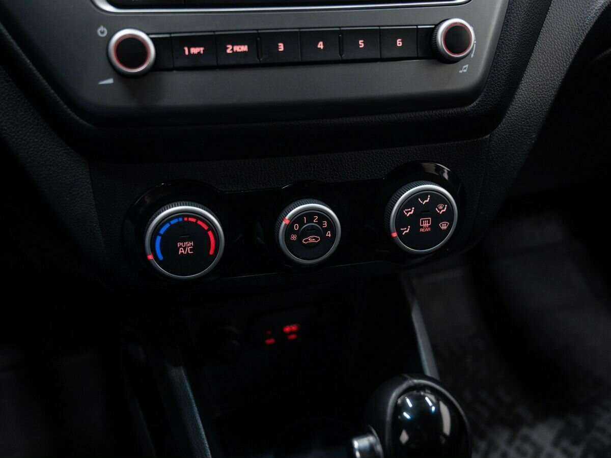 Купить Киа Рио, 2015, 92 000 км.. Фото: #24