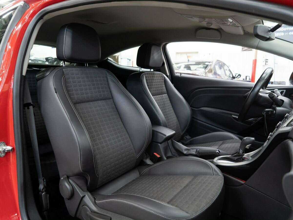 Купить Опель Астра, 2012, 151 000 км.. Фото: #7