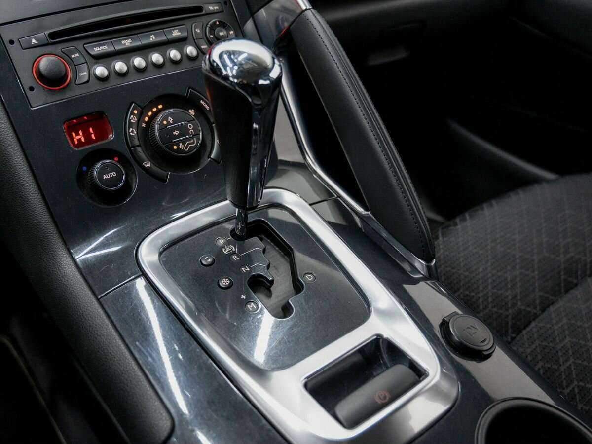 Купить Пежо 3008, 2014, 239 694 км.. Фото: #17