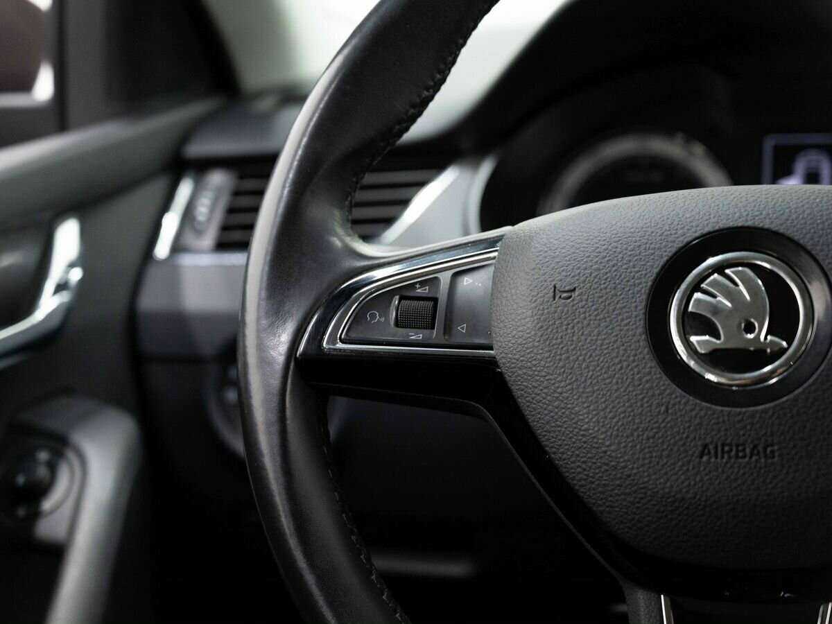 Купить Шкода Октавия, 2017, 123 349 км.. Фото: #13