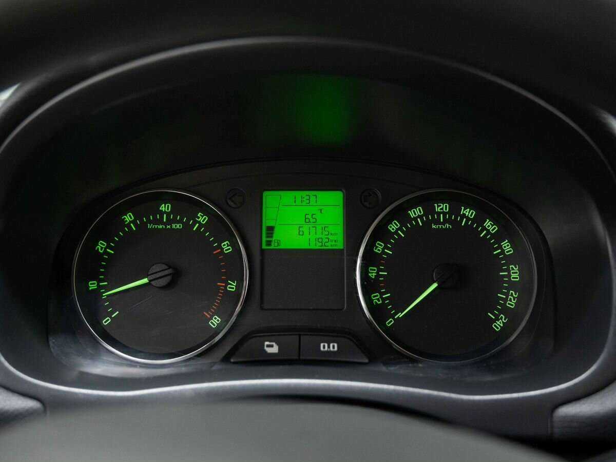 Купить Шкода Фабия, 2012, 61 710 км.. Фото: #14