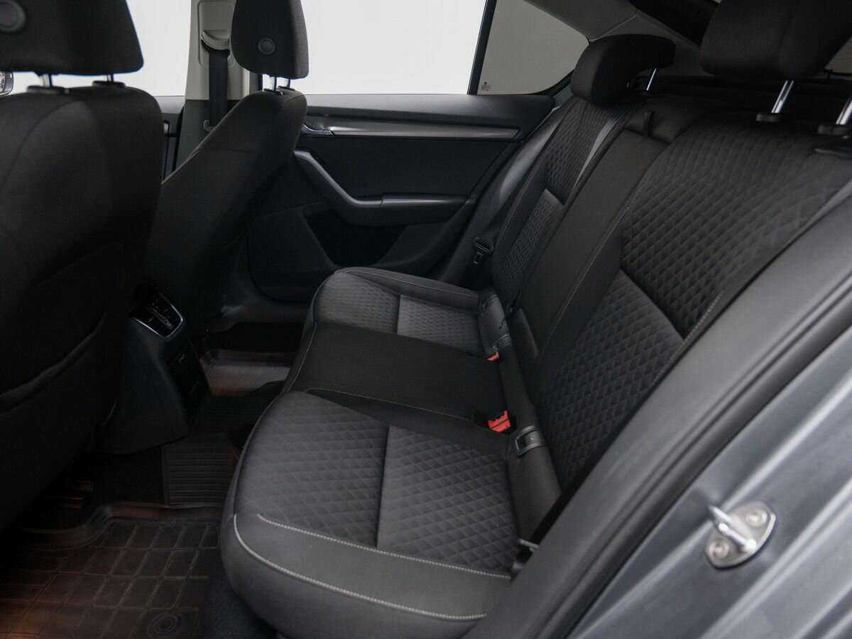 Купить Шкода Октавия, 2017, 175 299 км.. Фото: #8