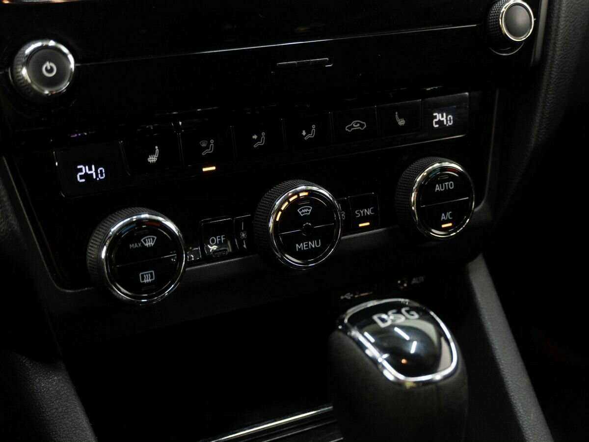 Купить Шкода Октавия, 2017, 175 299 км.. Фото: #16