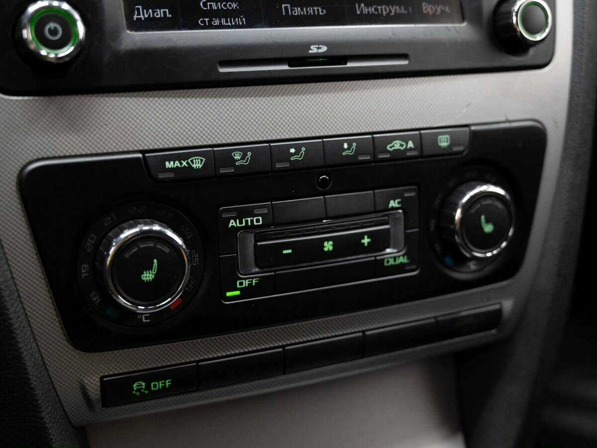 Купить Шкода Октавия, 2012, 150 511 км.. Фото: #12