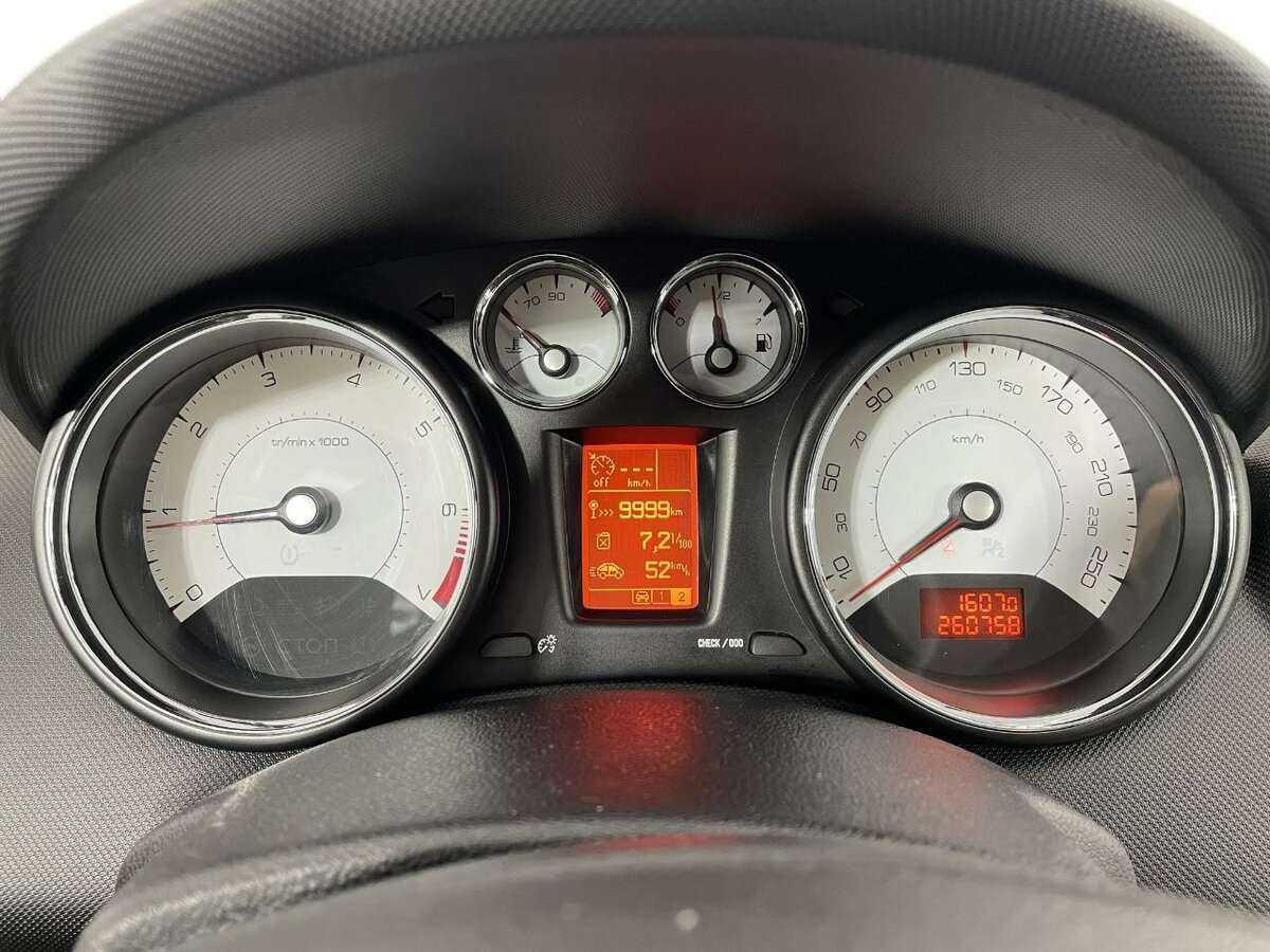 Купить Пежо 408, 2016, 260 758 км.. Фото: #10