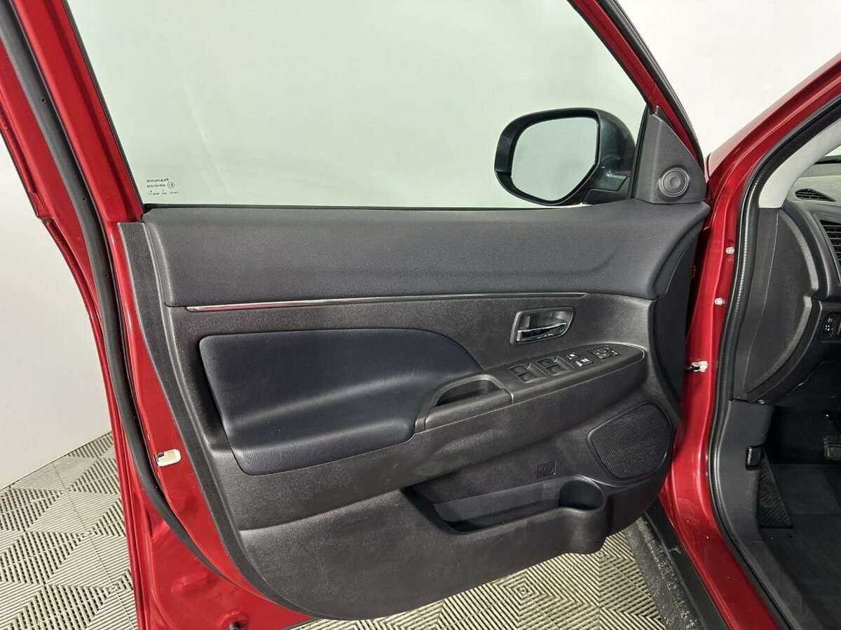 Купить Митсубиши АС-Икс, 2014, 112 380 км.. Фото: #7