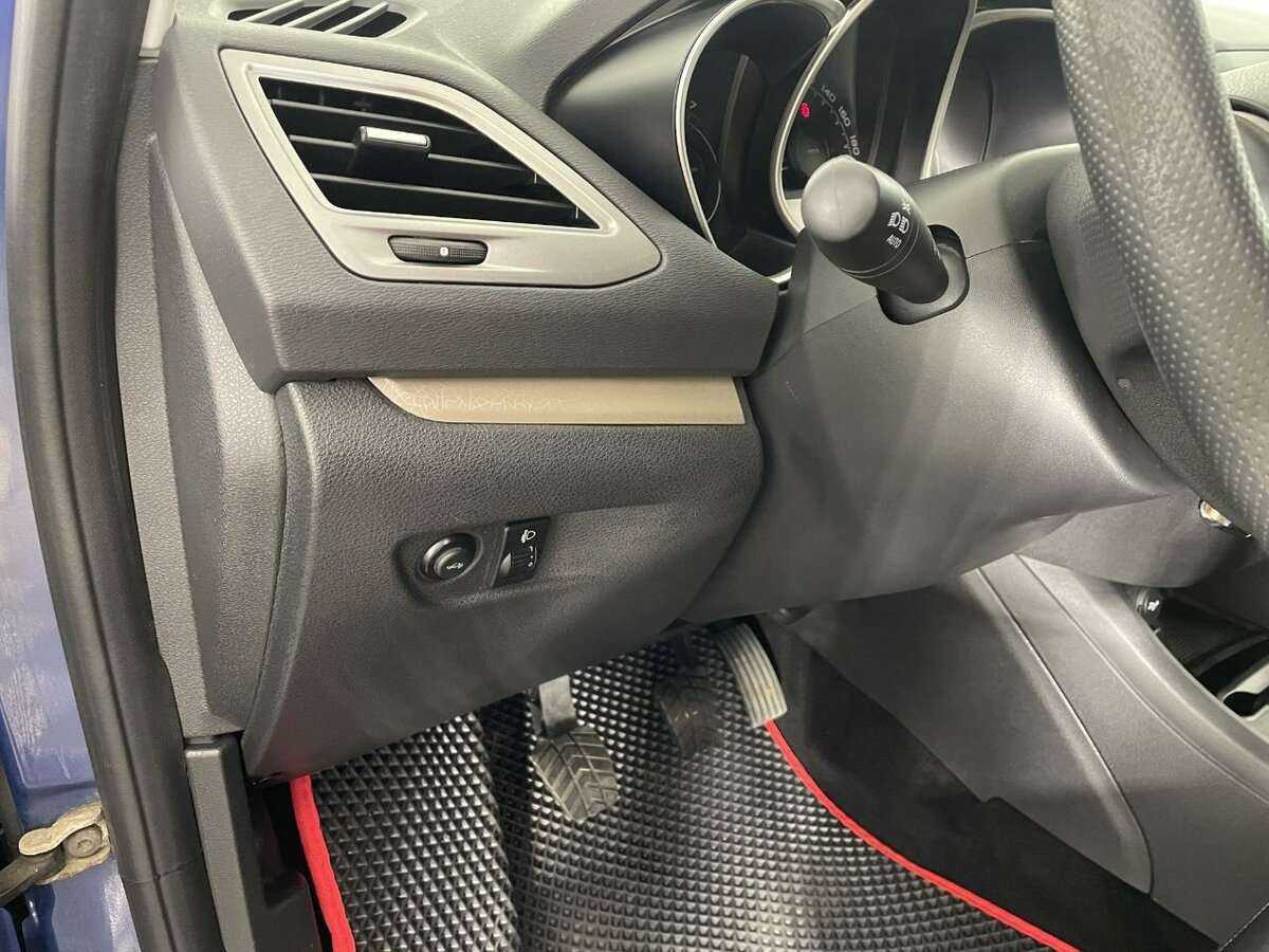 Купить Лада (ВАЗ) Веста, 2017, 114 294 км.. Фото: #8