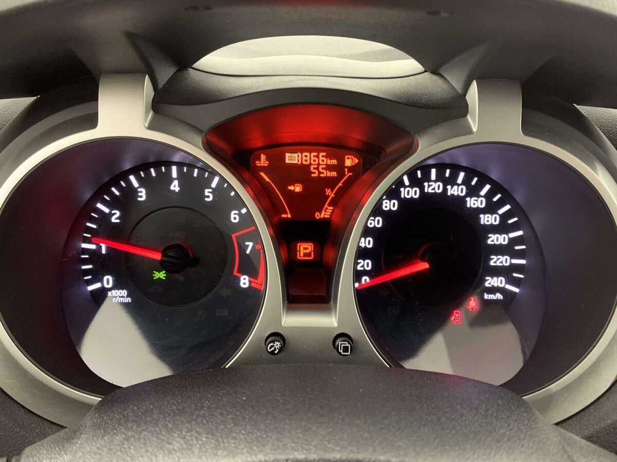 Купить Ниссан Жук, 2014, 88 865 км.. Фото: #8