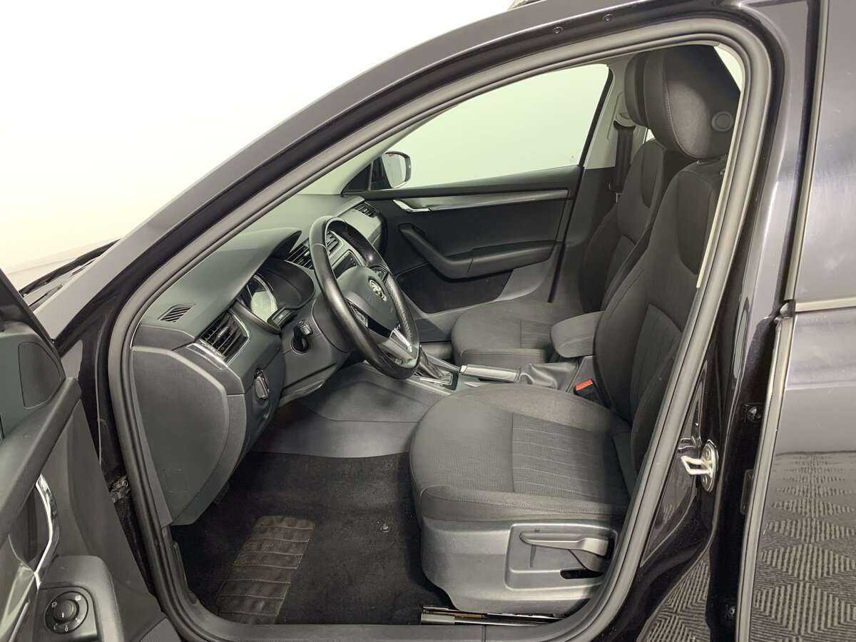 Купить Шкода Октавия, 2018, 142 835 км.. Фото: #13