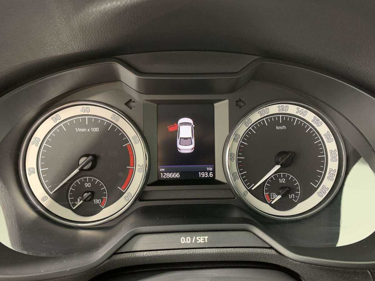 Купить Шкода Октавия, 2018, 128 642 км.. Фото: #12