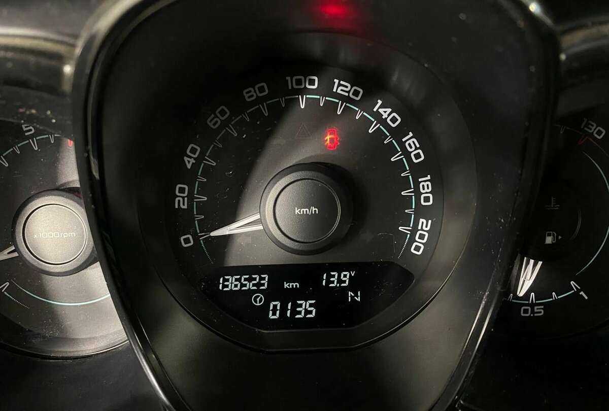 Купить Лада (ВАЗ) Веста, 2017, 136 001 км.. Фото: #9