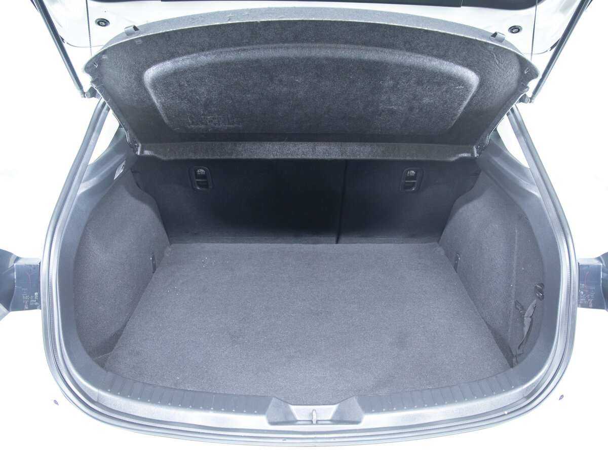 Купить Мазда 3, 2014, 69 689 км.. Фото: #8