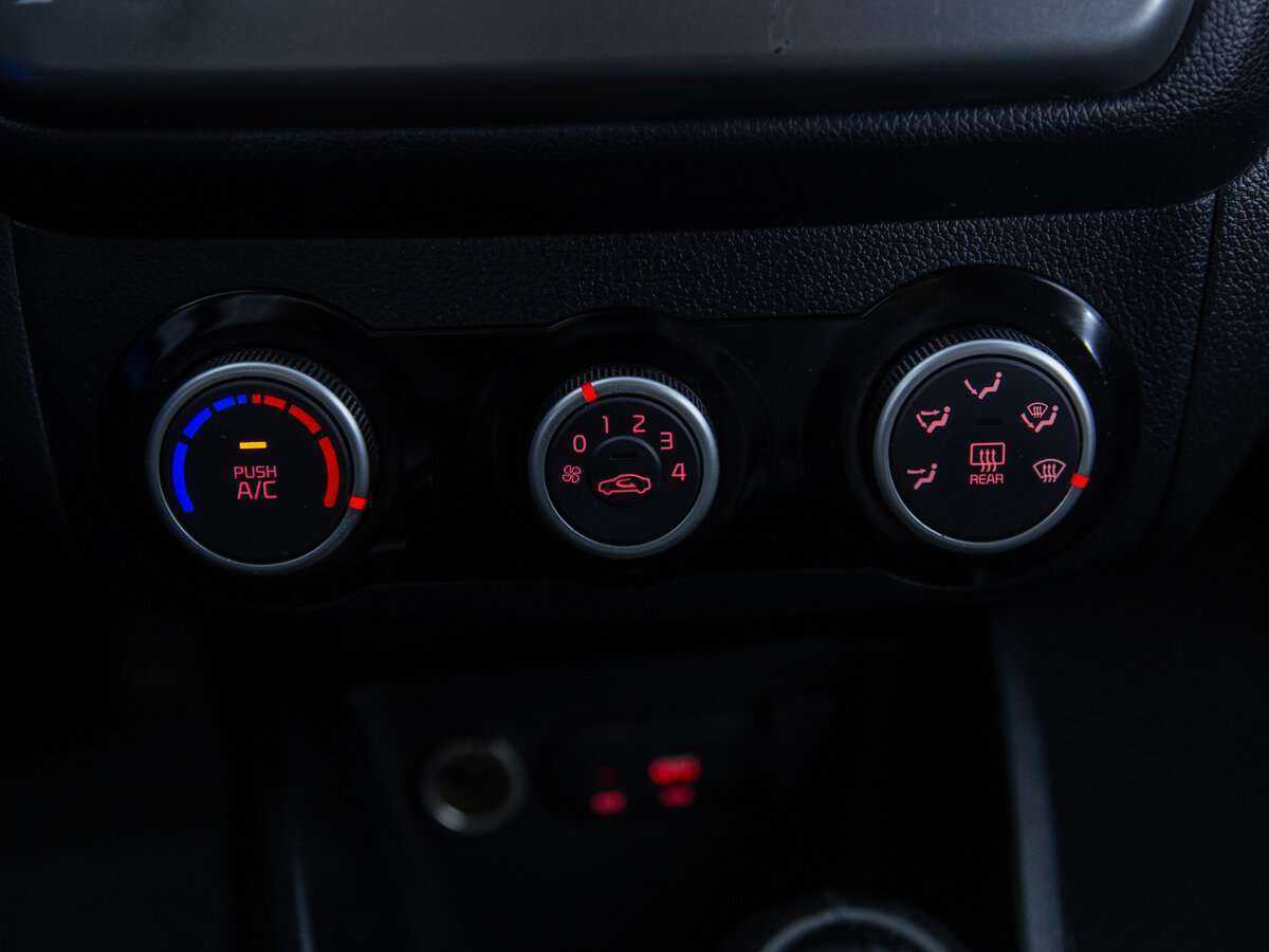 Купить Киа Рио, 2017, 100 987 км.. Фото: #14