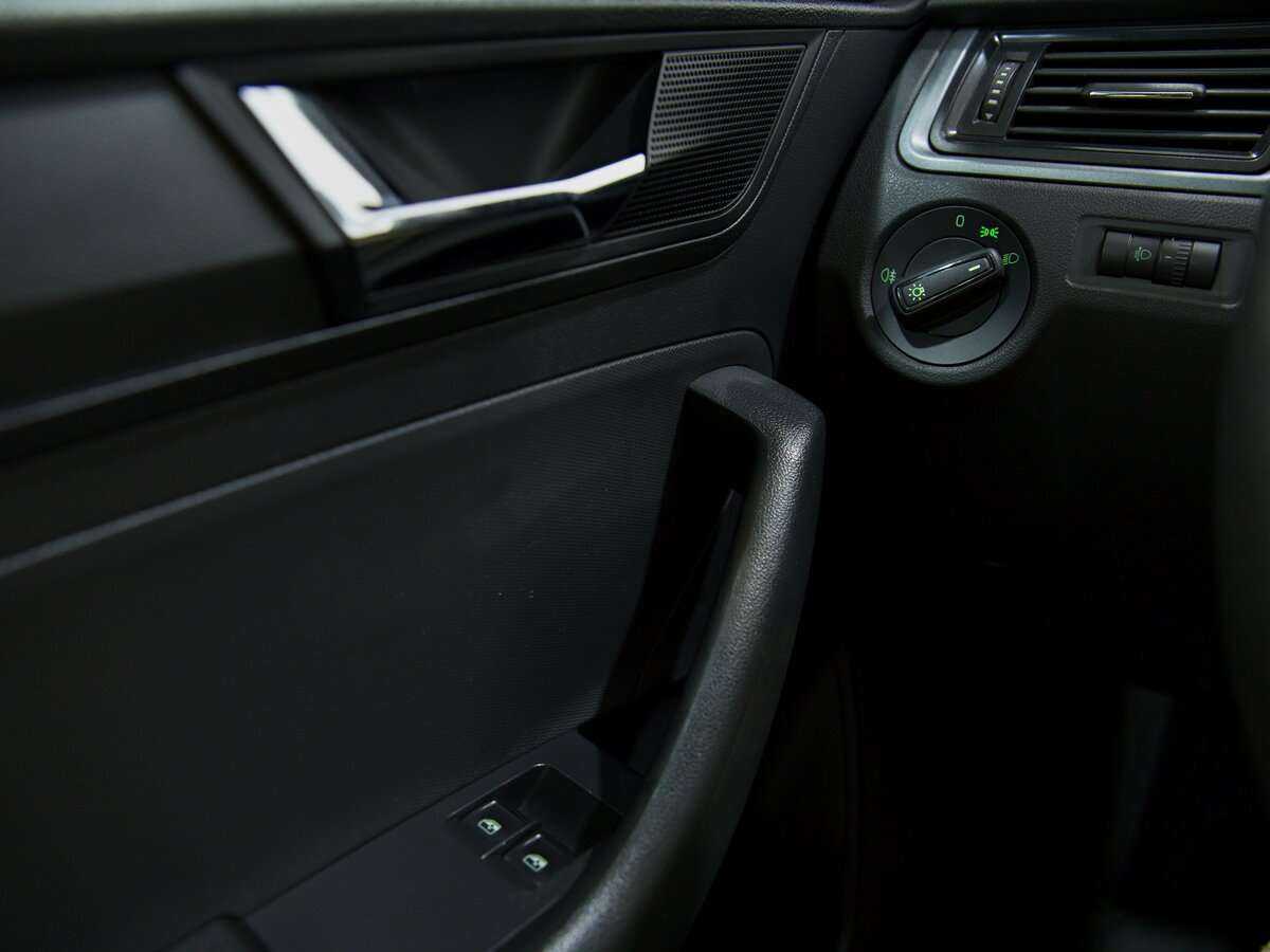 Купить Шкода Рапид, 2018, 51 915 км.. Фото: #7