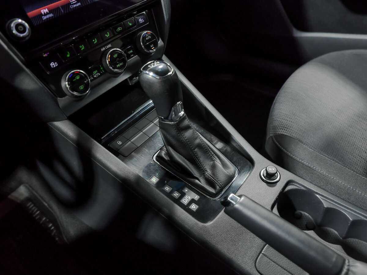 Купить Шкода Октавия, 2017, 146 641 км.. Фото: #11