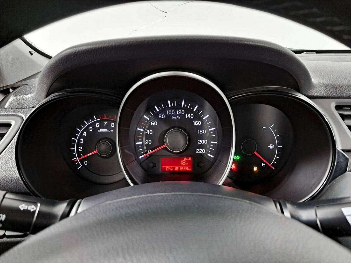 Купить Киа Рио, 2015, 181 238 км.. Фото: #10