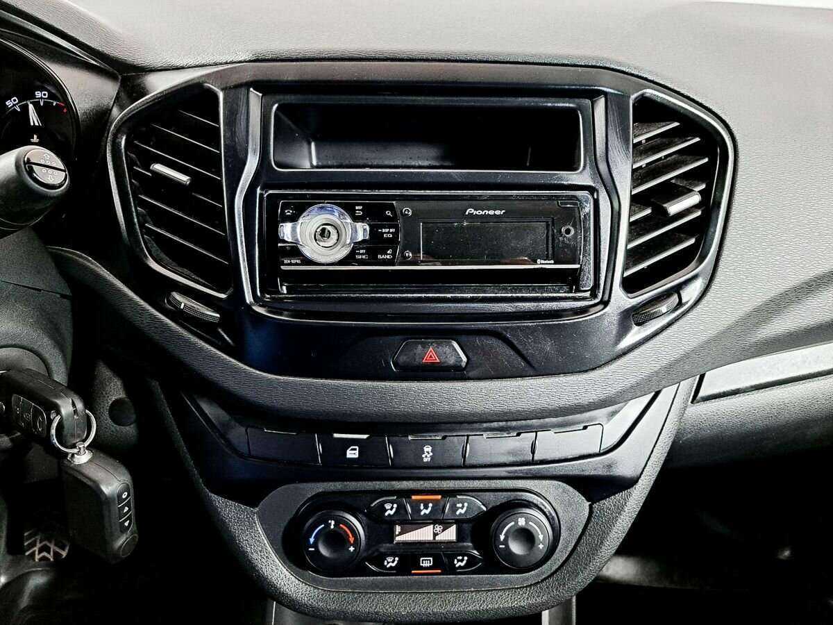 Купить Лада (ВАЗ) Веста, 2016, 60 500 км.. Фото: #11