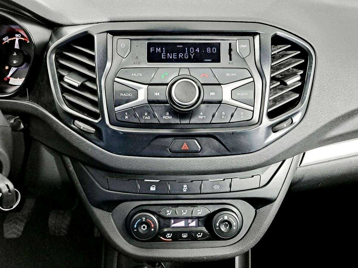 Купить Лада (ВАЗ) Веста, 2019, 70 350 км.. Фото: #12