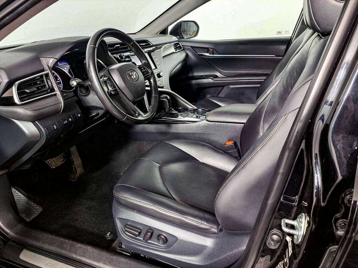 Купить Тойота Камри, 2018, 190 463 км.. Фото: #13