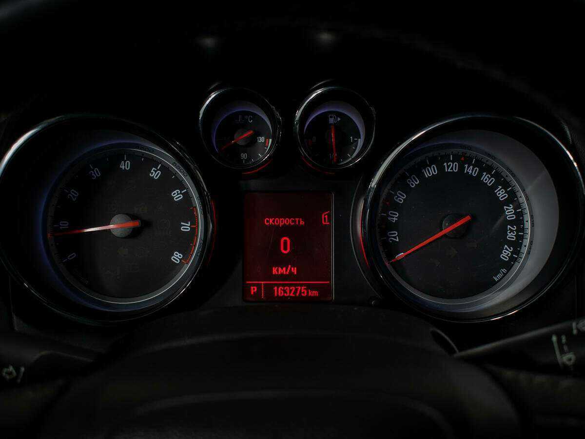 Купить Опель Астра, 2012, 160 122 км.. Фото: #11