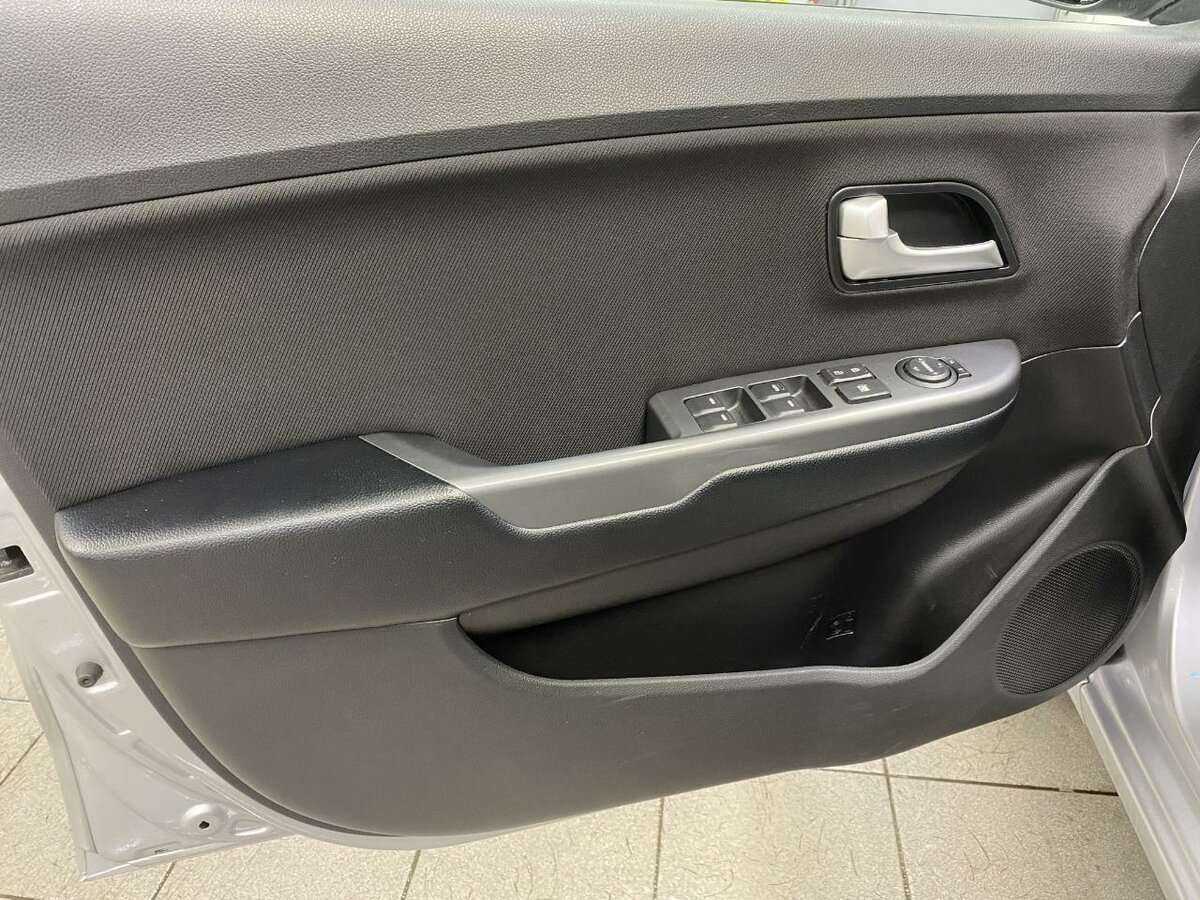 Купить Киа Рио, 2017, 119 000 км.. Фото: #6