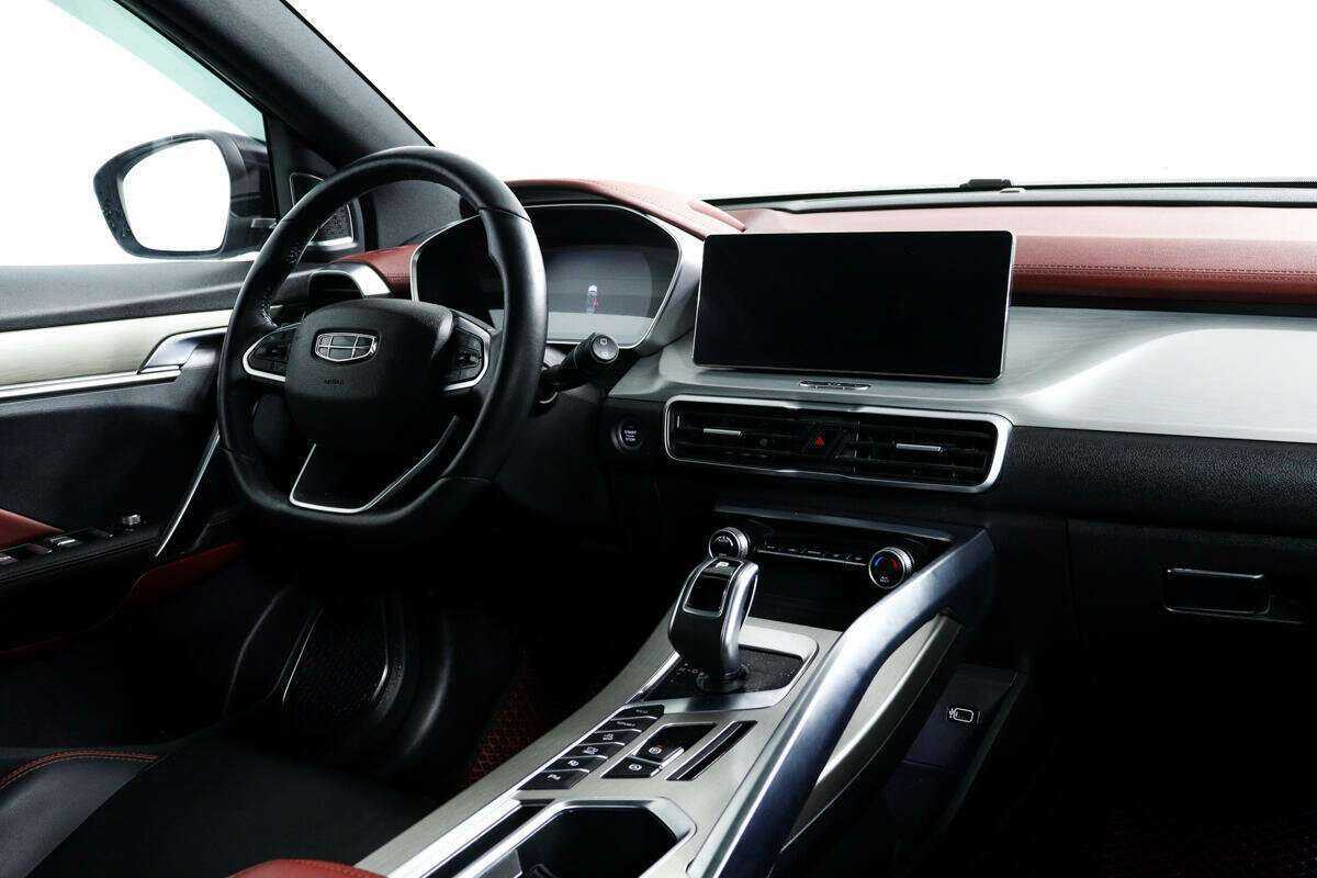 Купить Джили Кулрэй, 2021, 44 300 км.. Фото: #8