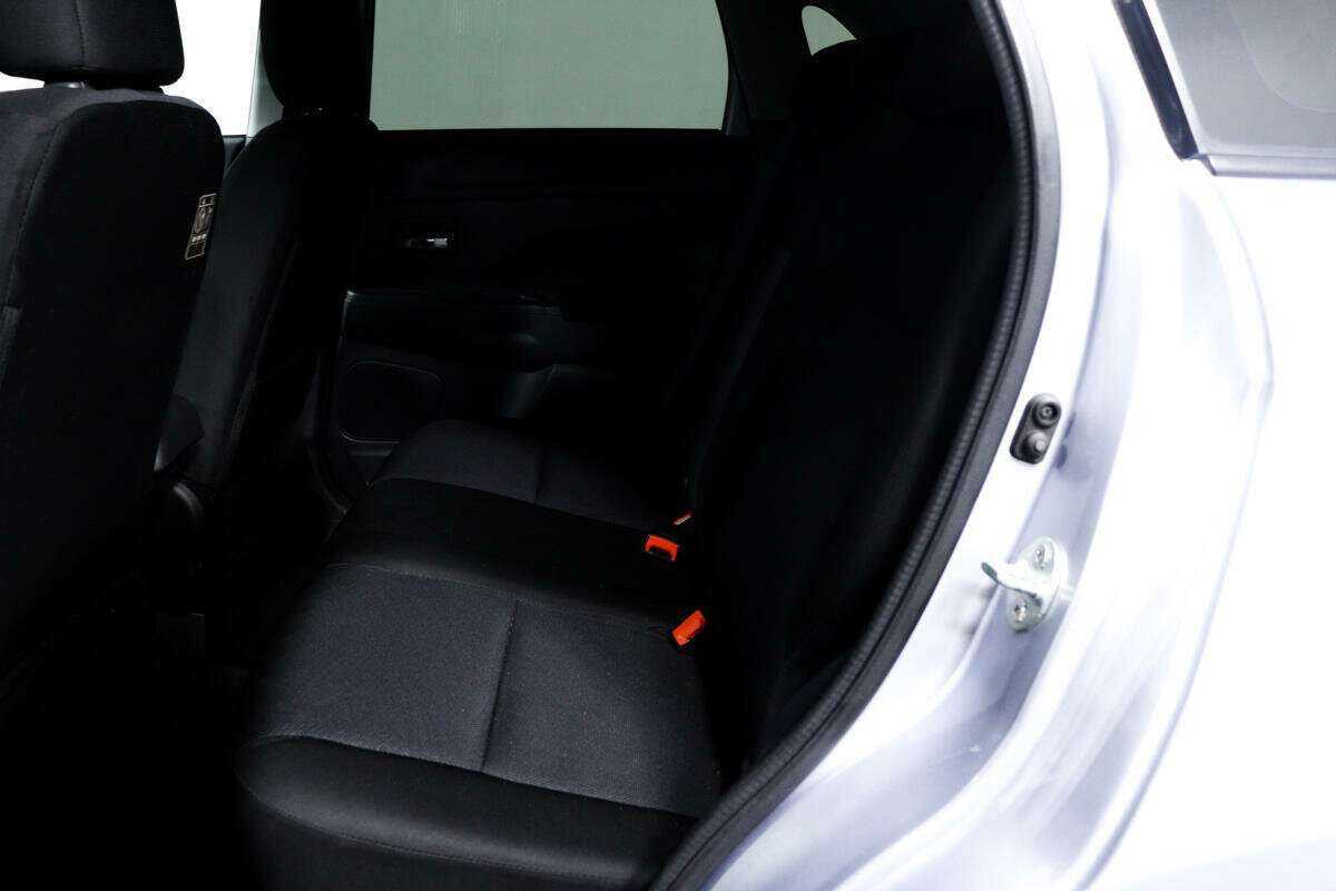 Купить Митсубиши АС-Икс, 2012, 77 981 км.. Фото: #11