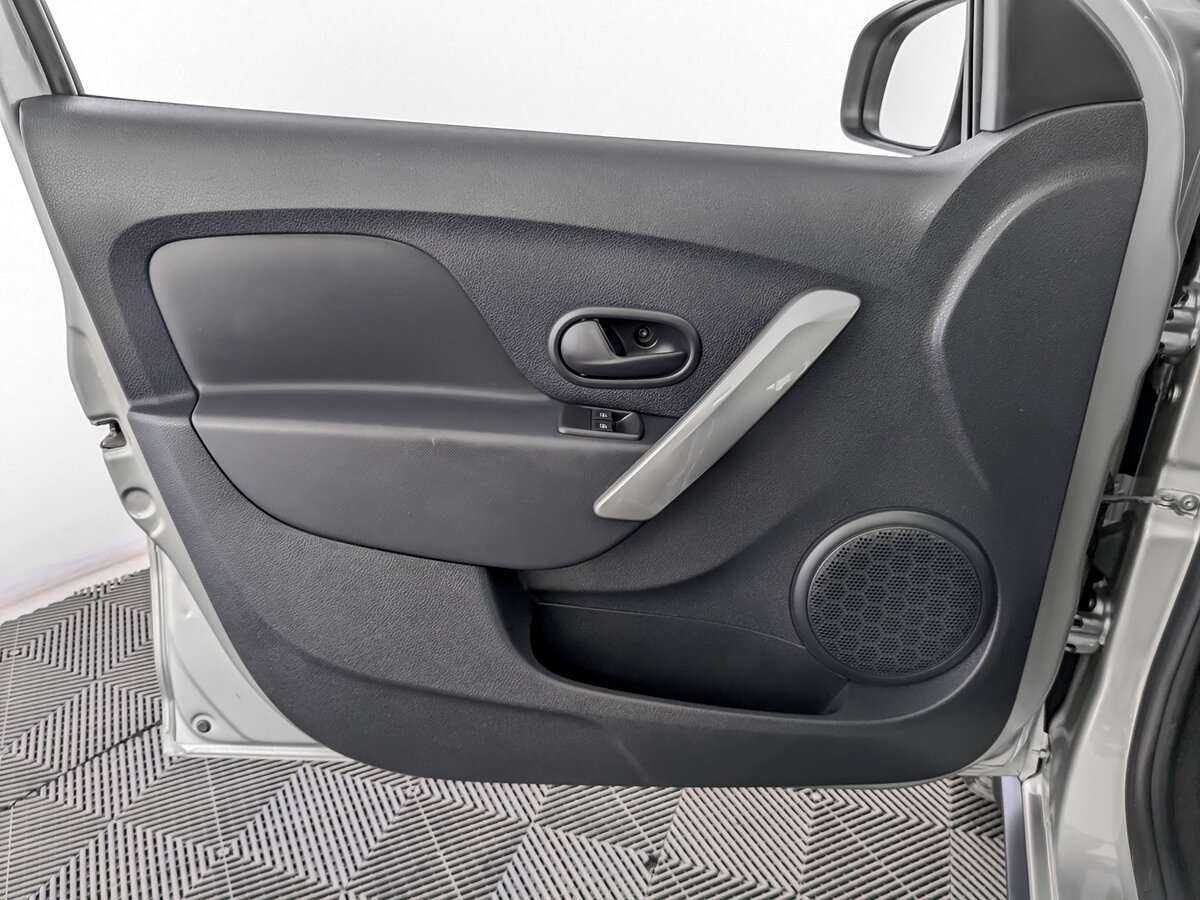 Купить Рено Сандеро, 2021, 52 143 км.. Фото: #16