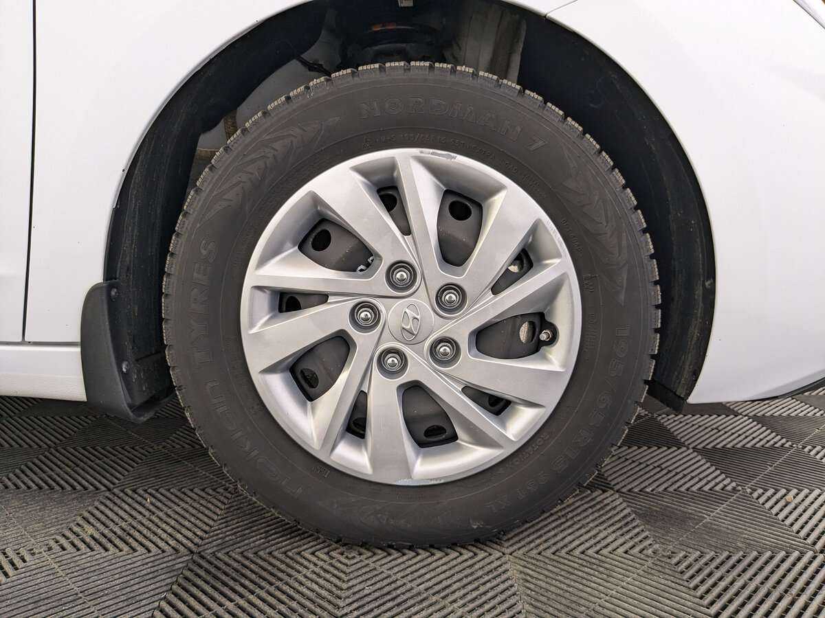 Купить Хендай Елантра, 2020, 68 111 км.. Фото: #11