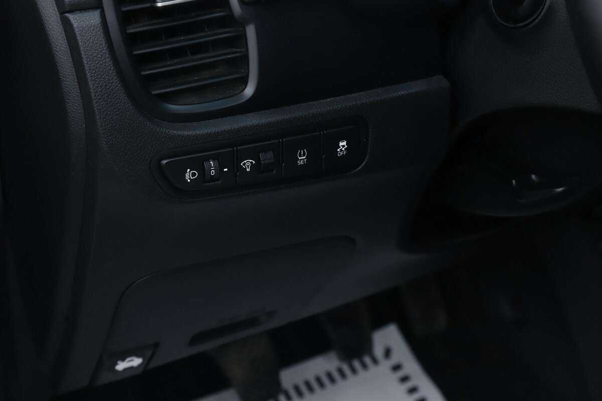 Купить Киа Рио, 2019, 86 000 км.. Фото: #10