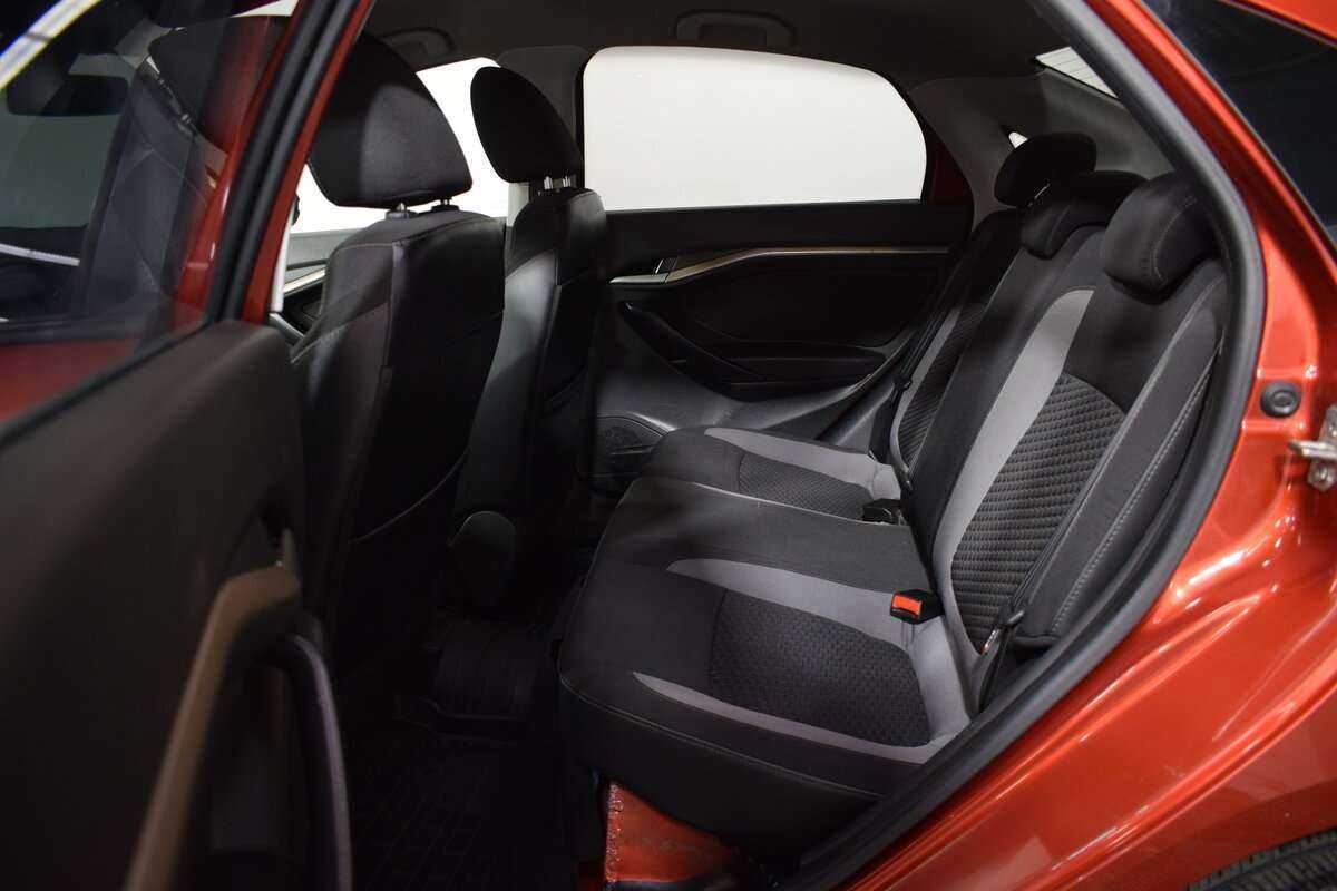 Купить Лада (ВАЗ) Веста, 2016, 165 000 км.. Фото: #9