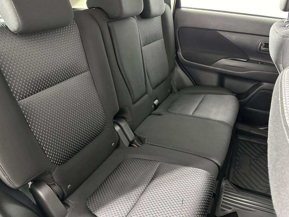 Купить Митсубиши Оутлэндер, 2017, 146 761 км.. Фото: #14