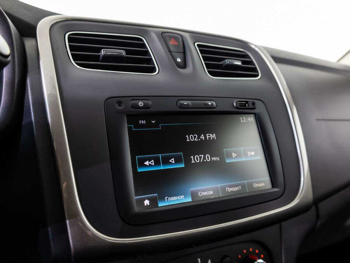 Купить Рено Логан, 2019, 62 853 км.. Фото: #11