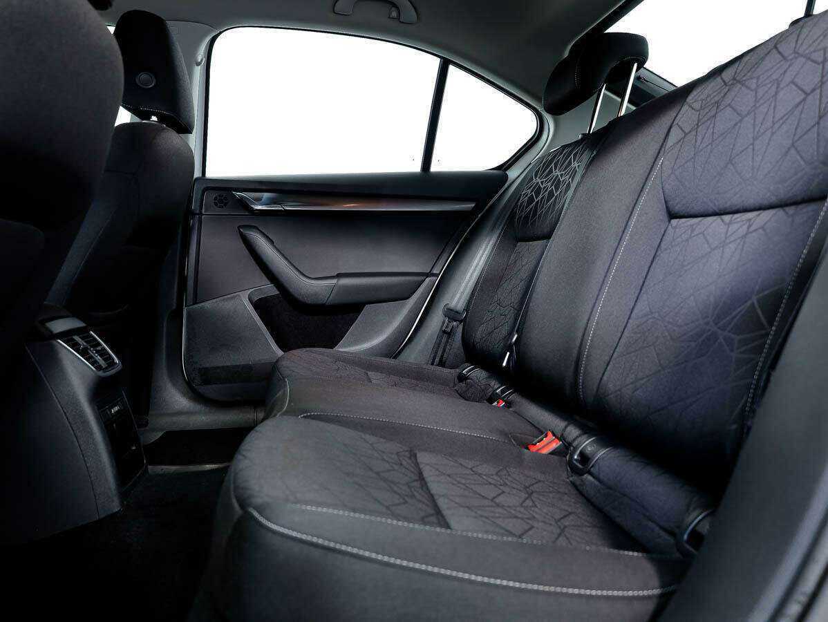 Купить Шкода Октавия, 2018, 56 138 км.. Фото: #14