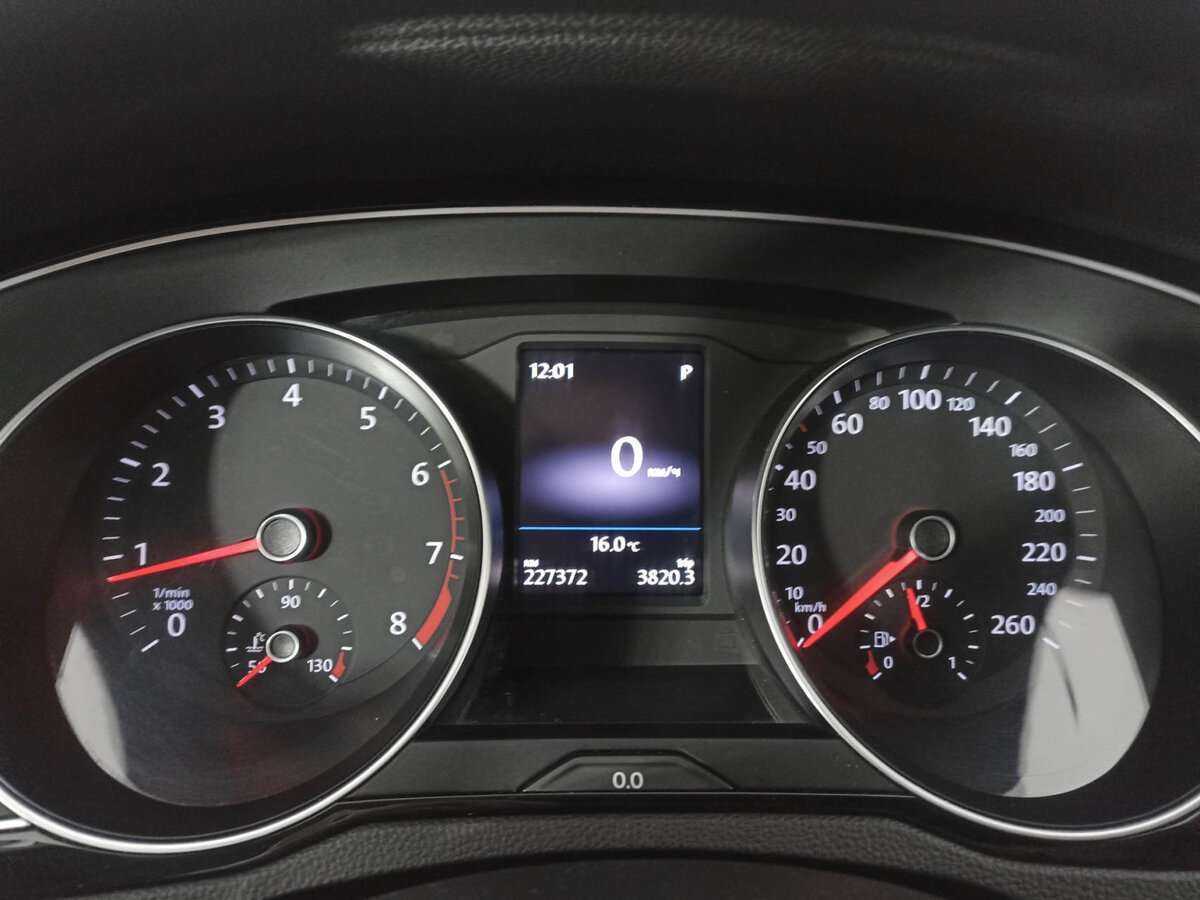 Купить Фольксваген Пассат, 2016, 227 344 км.. Фото: #10