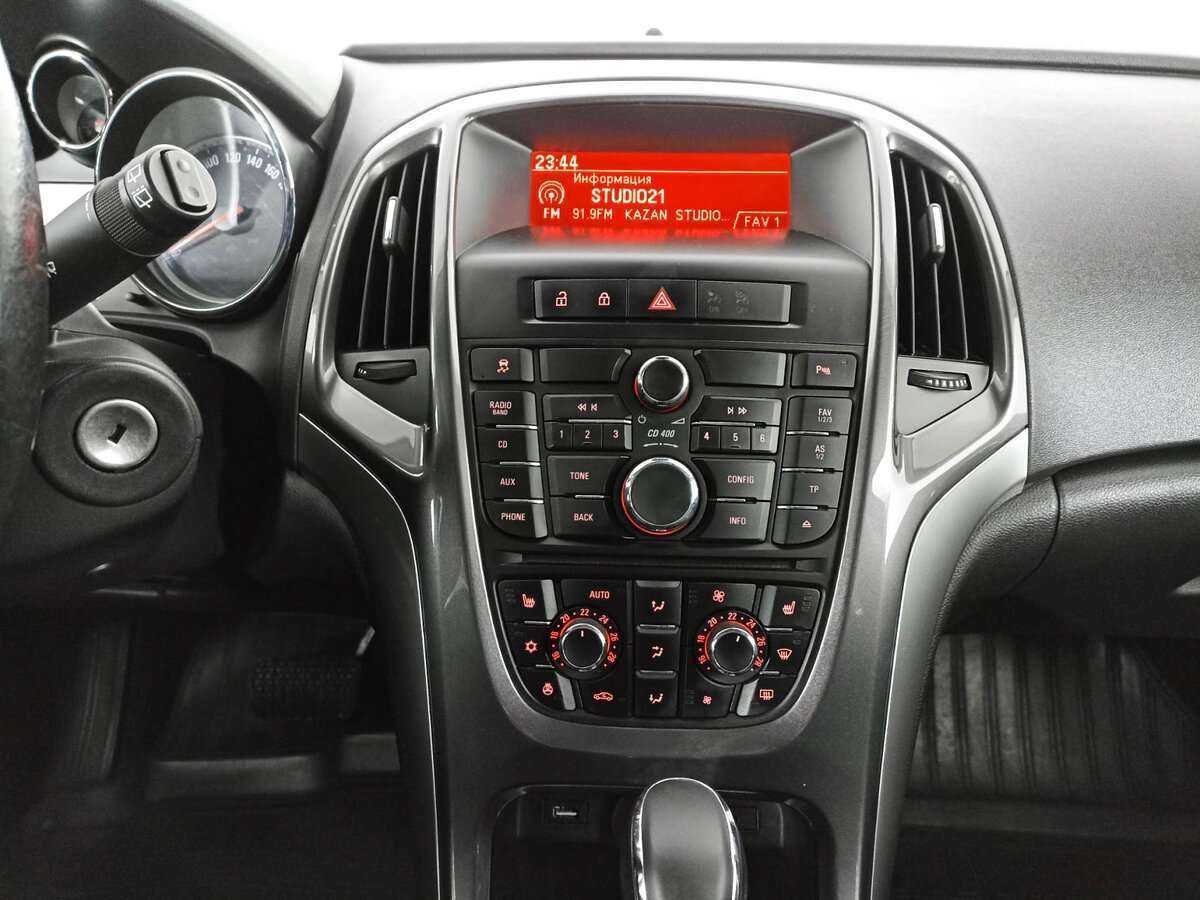 Купить Опель Астра, 2012, 171 000 км.. Фото: #12