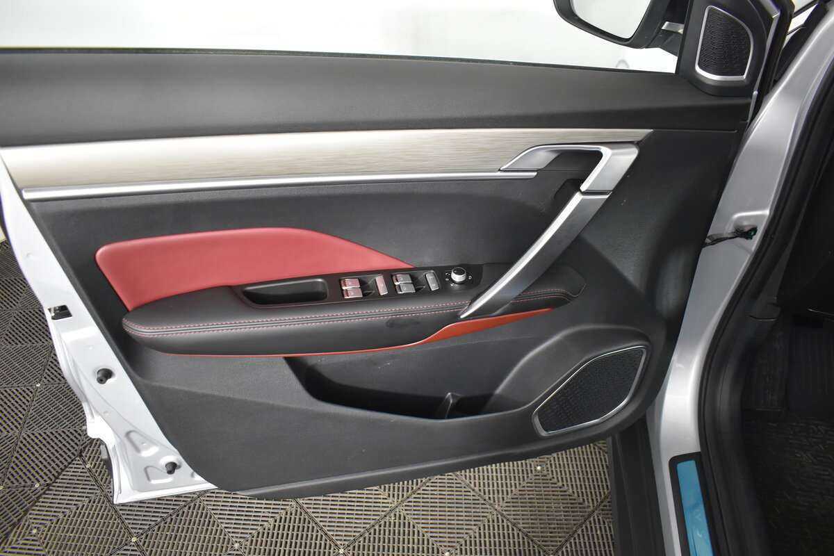 Купить Джили Кулрэй, 2021, 20 154 км.. Фото: #13