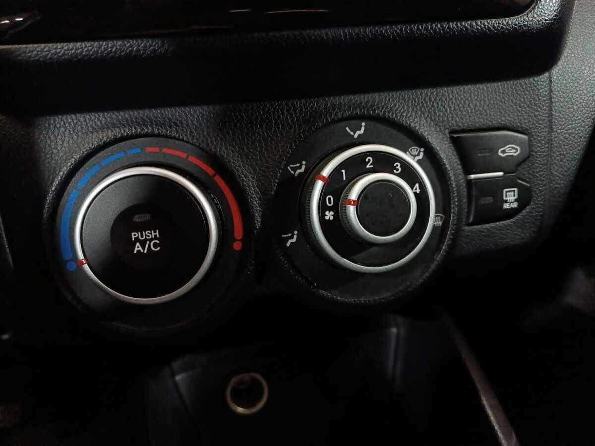 Купить Киа Рио, 2012, 181 336 км.. Фото: #13