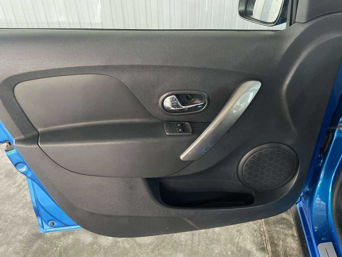 Купить Рено Сандеро, 2018, 34 443 км.. Фото: #15