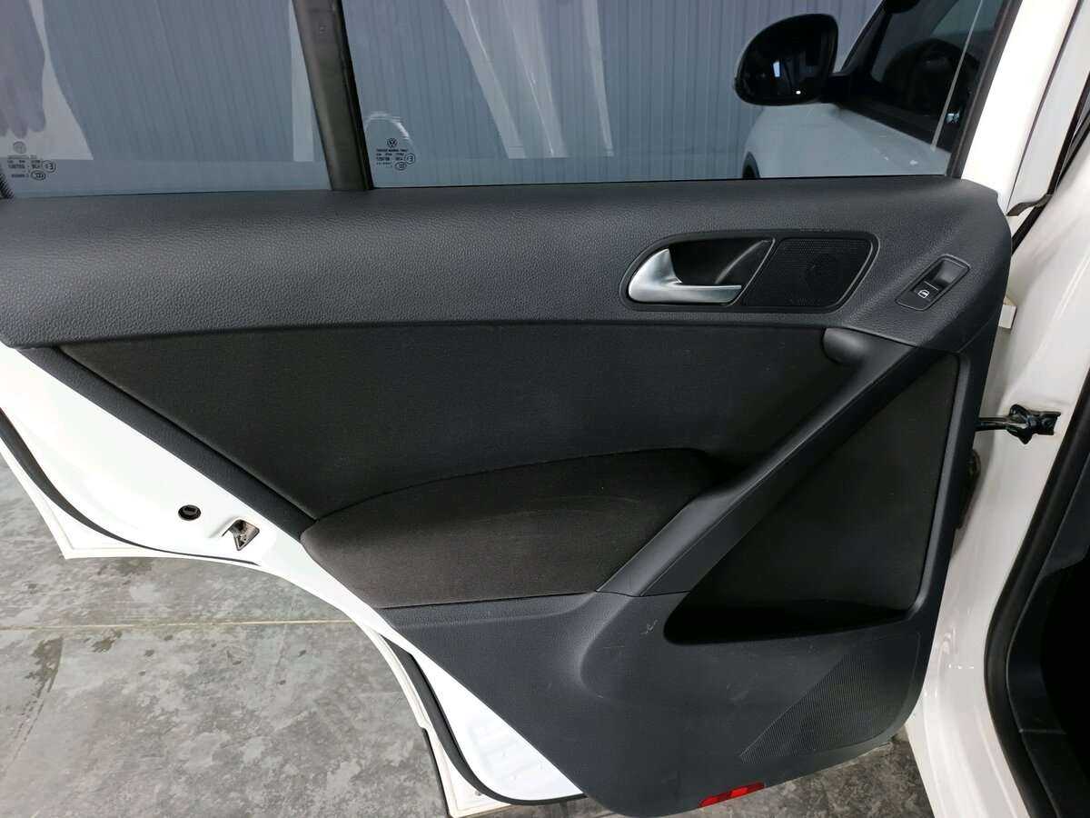 Купить Фольксваген Тигуан, 2013, 191 761 км.. Фото: #17