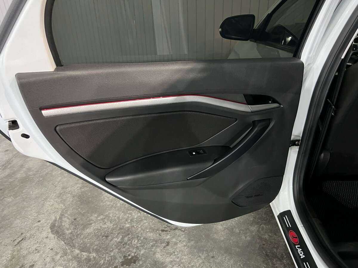 Купить Лада (ВАЗ) Веста, 2020, 45 660 км.. Фото: #15