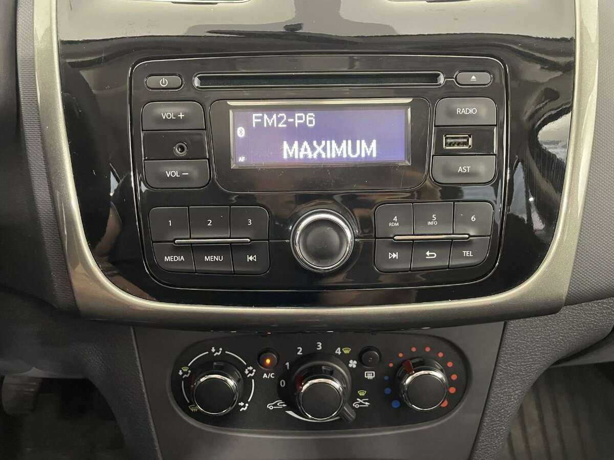 Купить Рено Логан, 2016, 50 412 км.. Фото: #11