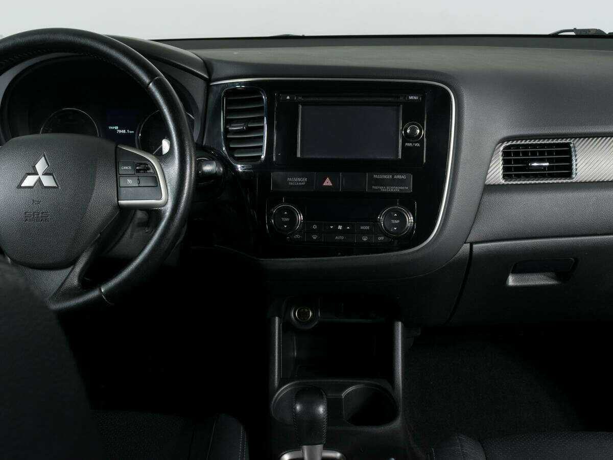 Купить Митсубиши Оутлэндер, 2012, 154 283 км.. Фото: #9