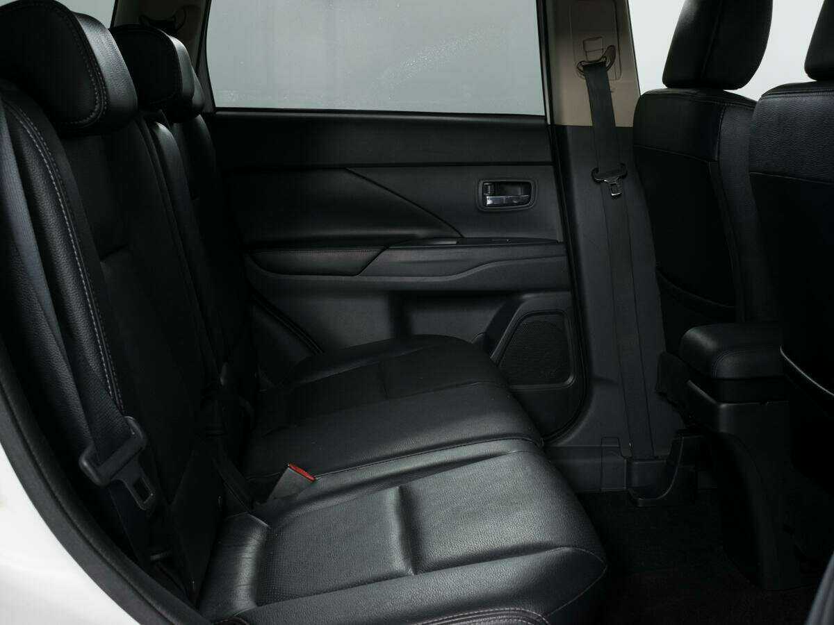 Купить Митсубиши Оутлэндер, 2012, 154 283 км.. Фото: #11