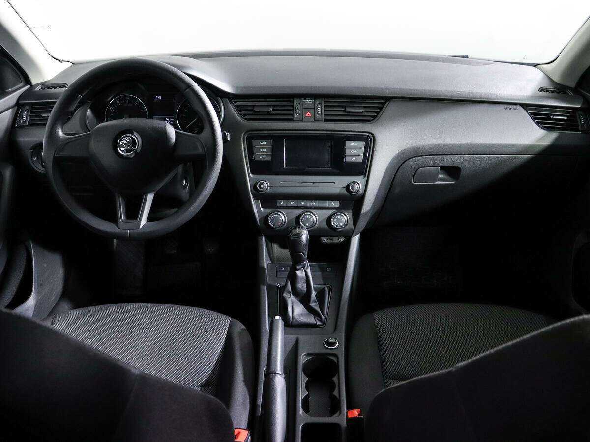 Купить Шкода Октавия, 2016, 128 639 км.. Фото: #9