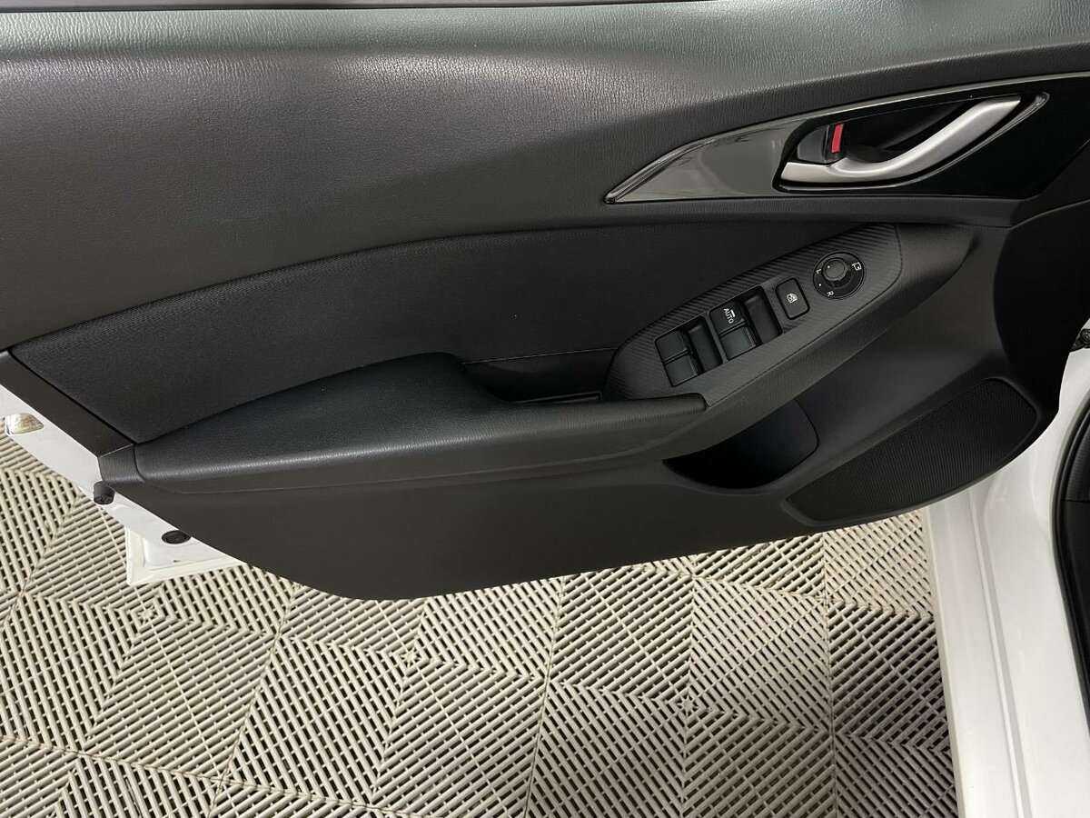 Купить Мазда 3, 2014, 144 463 км.. Фото: #7