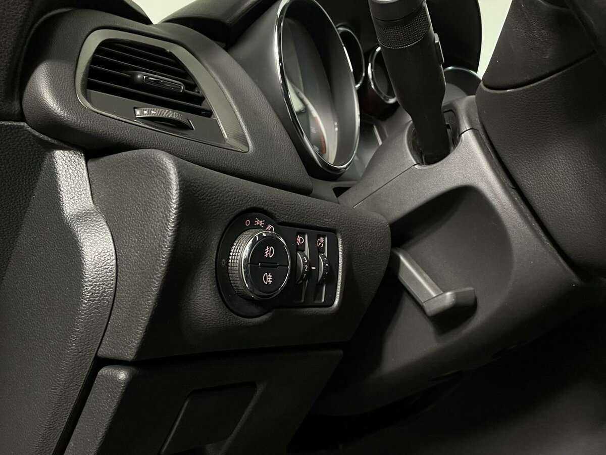 Купить Опель Астра, 2012, 203 027 км.. Фото: #8