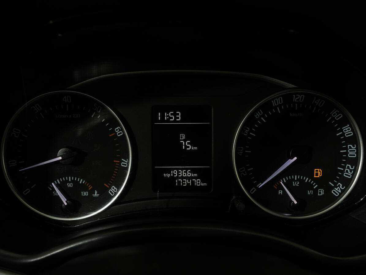 Купить Шкода Октавия, 2013, 173 477 км.. Фото: #8