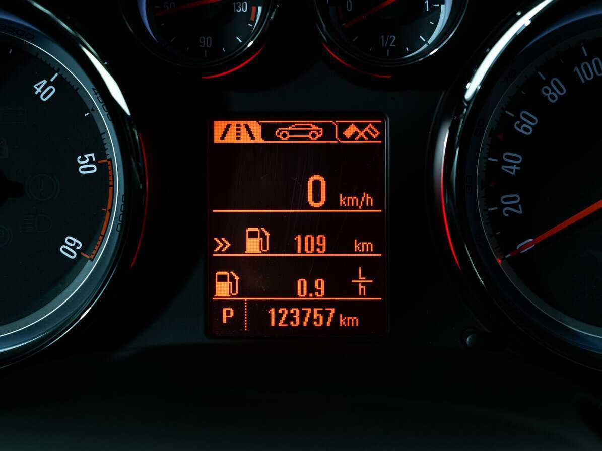 Купить Опель Астра, 2013, 123 755 км.. Фото: #19